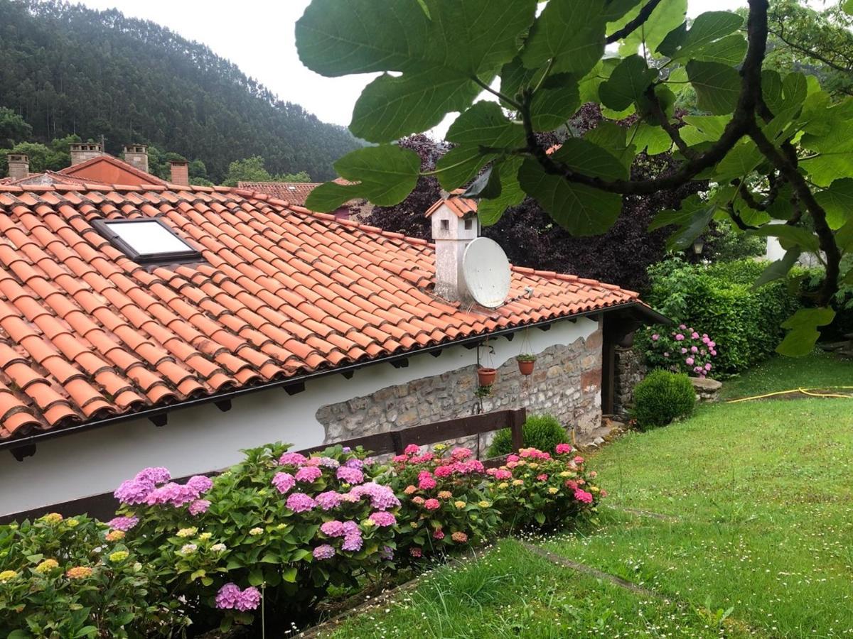 Hdec Hosteria De Castaneda Alojamiento Turistico Puente Viesgo Exteriér fotografie