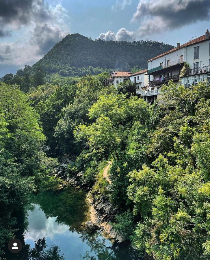 Hdec Hosteria De Castaneda Alojamiento Turistico Puente Viesgo Exteriér fotografie